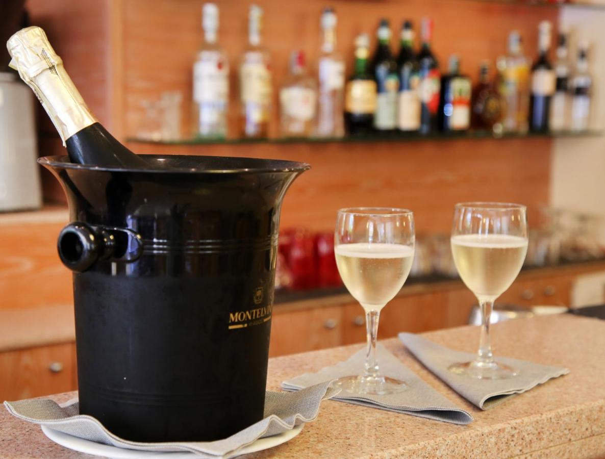 Hotel Elisir Rimini Luaran gambar