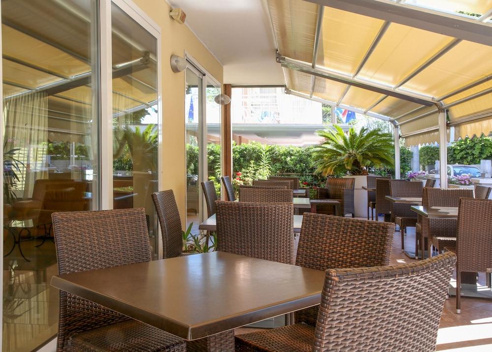 Hotel Elisir Rimini Luaran gambar